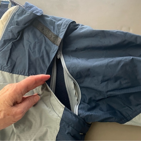 Columbia Packable Fishing Coat – Zip-Off Sleeves, Blue, Size Medium - Picture 5 of 9